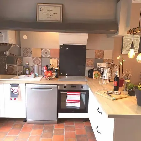 Maison Pleine De Charme Сasa de vacaciones
